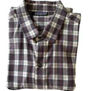 Mens Patagonia Long Sleeve Shirt Large EUC